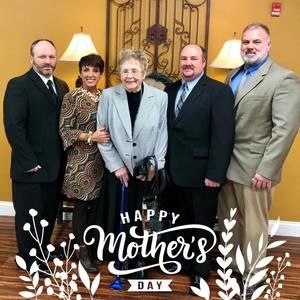 Meet your Posher, Paula